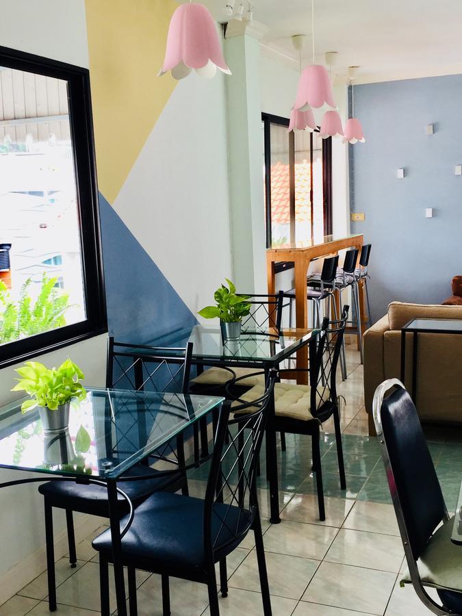 Airlink Bnb Bangkok Exteriör bild